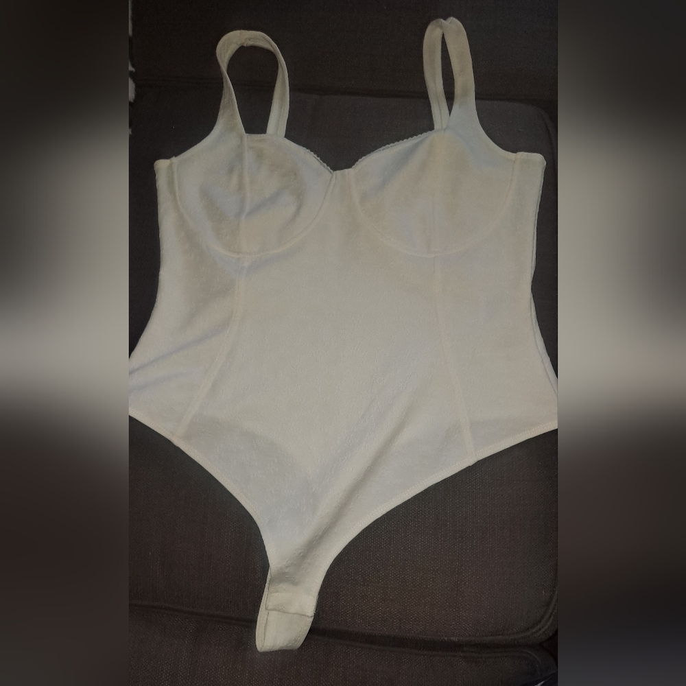 H&M body suit Size L